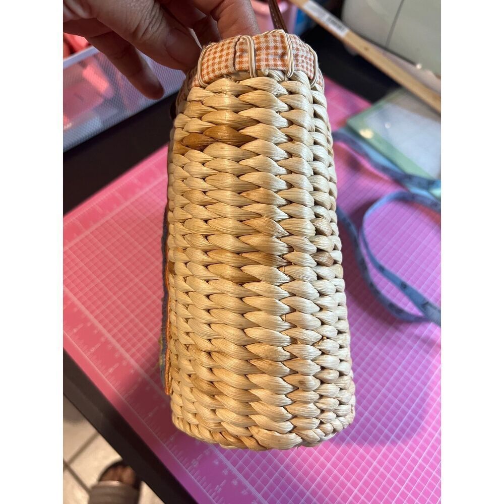 Juiciful Wicker Handbag - Picture 5 of 10